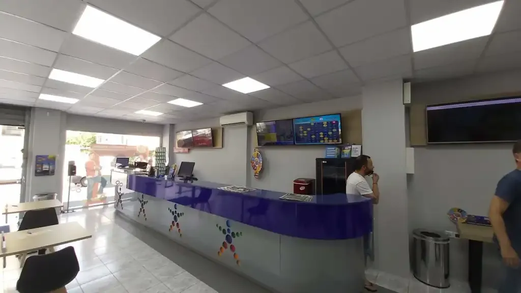 Κατάστημα Allwyn ΟΠΑΠ Γλυφάδα Βορείου Ηπείρου 30